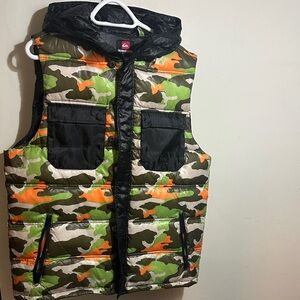 Quiksilver Multicolor Camo Hooded Puffer Vest